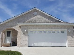 1828 Gardens Ct, Franklin, IN 46131
