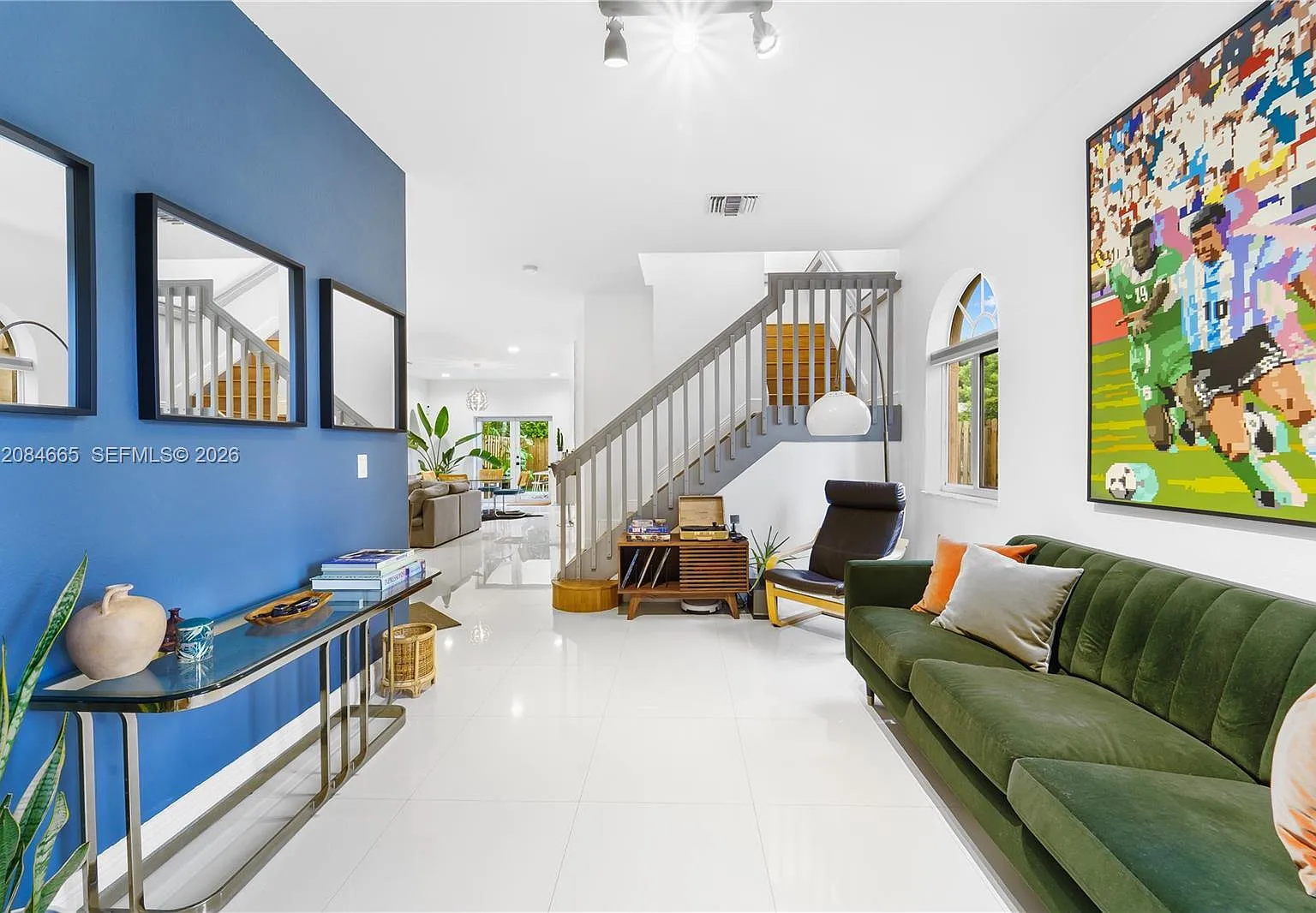Monterez Villas Condo — Photo 4