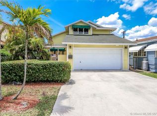 50 SE 13th Ter, Dania Beach, FL 33004