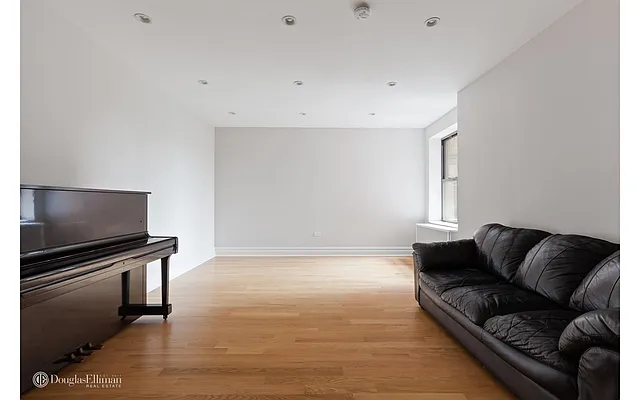 Rented by Douglas Elliman | media 11