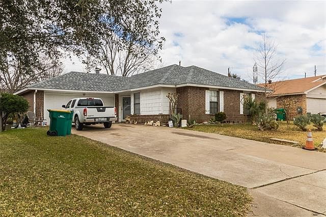 1st image of 127 London Ln