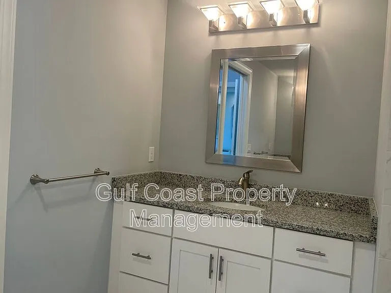 260 Hidden Bay Dr #401 — Photo 25