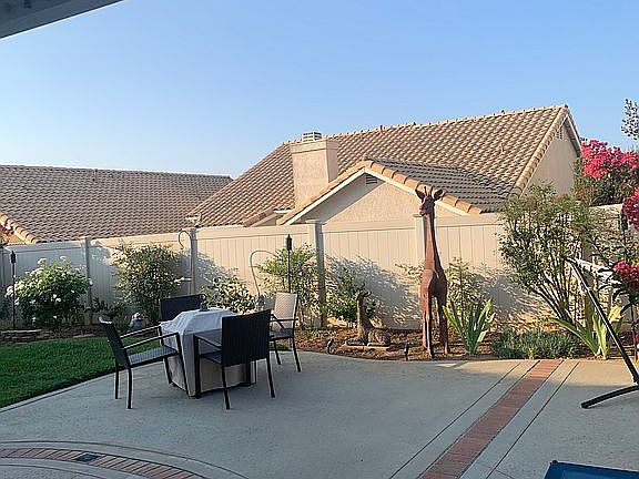 3rd image of 4916 Bermuda Dunes Ave