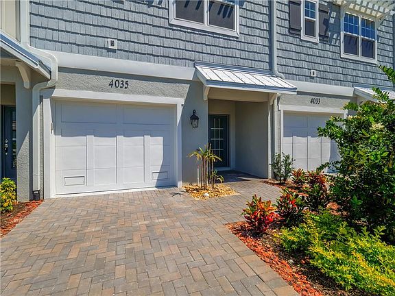 3rd image of 4035 Rocky Shores Dr