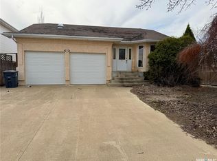 616 3rd St E, Spiritwood, SK S0J2M0