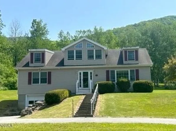 452 Pattison Rd, North Adams, MA 01247