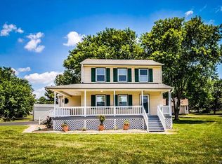 3637 E Chagford Ter, Chester, VA