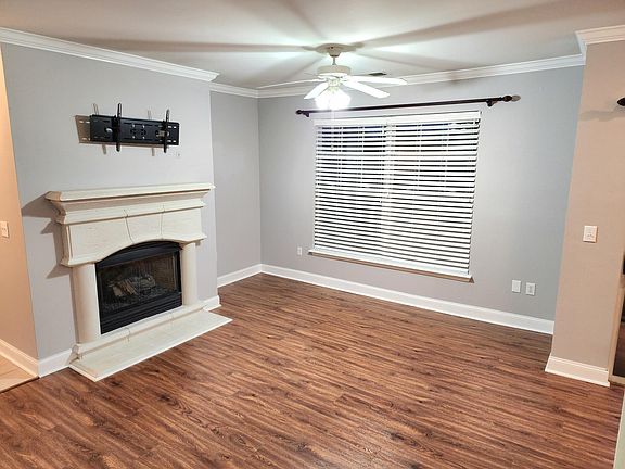 3rd image of 4409 Weatherington Ln Unit 301
