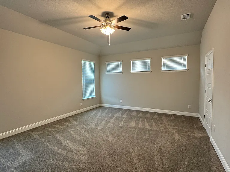 216 Missler Dr — Photo 11