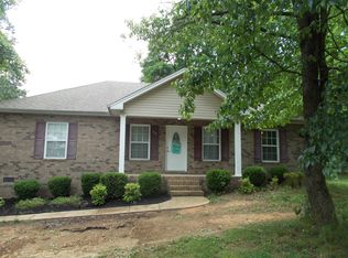 118 Switchboard Rd, Portland, TN 37148