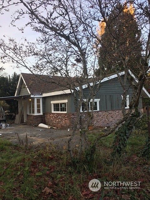 1st image of 3425 150th St E