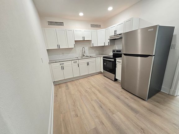 2nd image of 29 Broad St #2BEDAPT