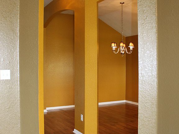 5th image of 4200 Esta Lee Ave