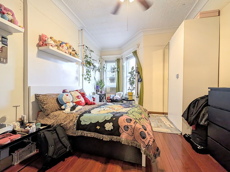 1st image of 1419 Greene Ave APT 2R