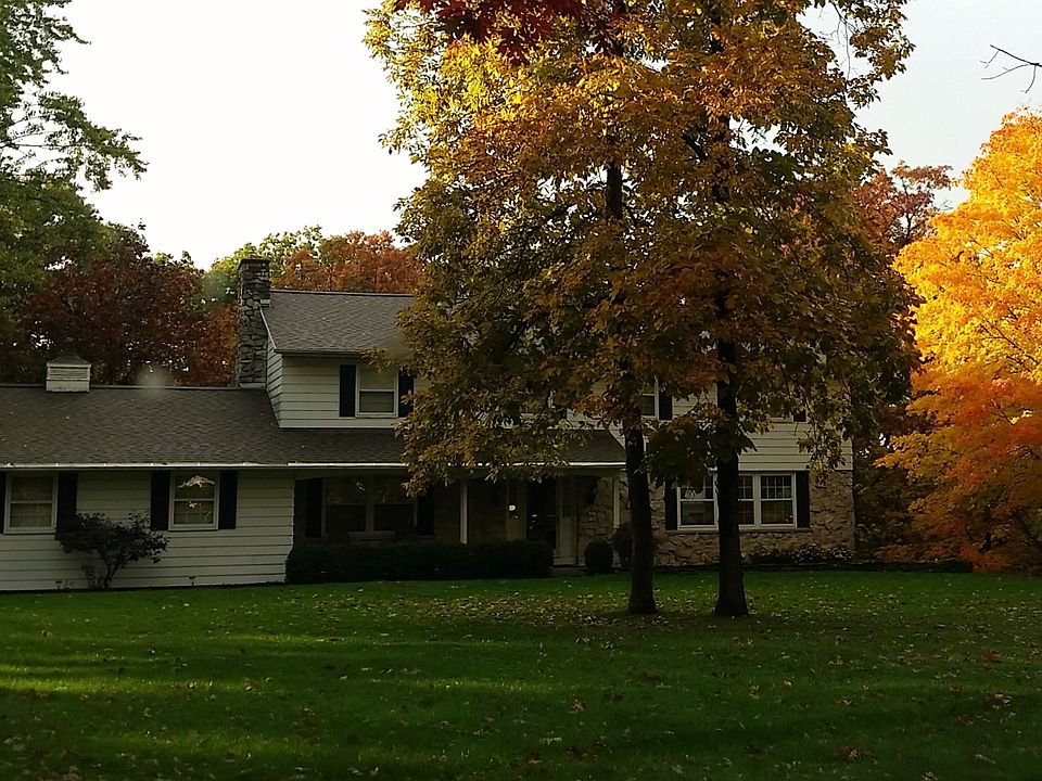 2nd image of 308 Northwood Dr