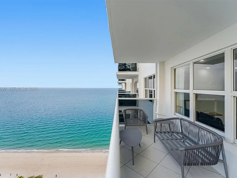 3500 Galt Ocean Dr #2314 — Photo 17