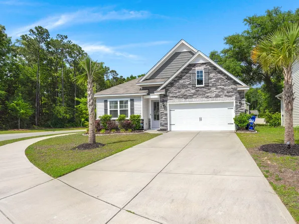 3749 Sawmill Ct, Awendaw, SC 29429