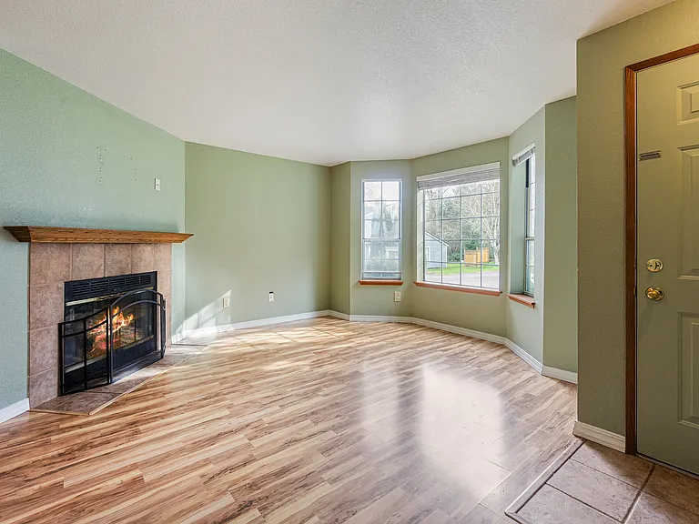 7794 Skansie Ave — Photo 5