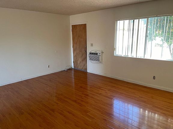 2nd image of 520 W Colorado Ave #15