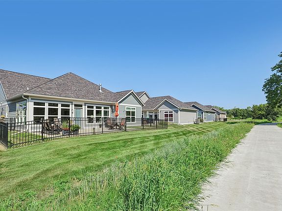 4th image of 9934 Alexander Cir