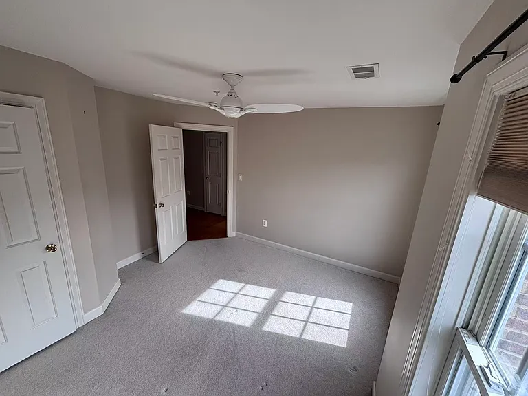 138 Swanton Ln — Photo 6