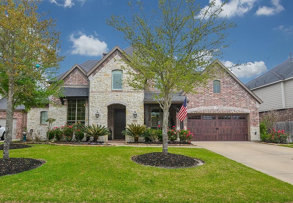 1st image of 2815 Texas Laurel Dr