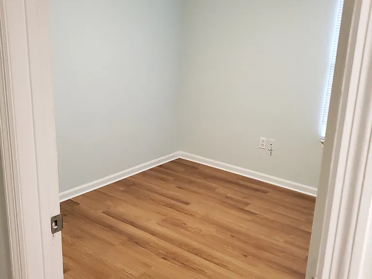 1214 Florida Ave — Photo 18