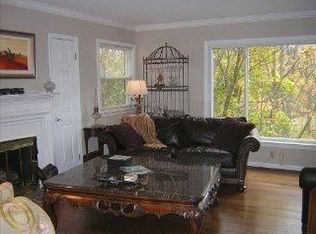 369 N Old Woodward Ave, Birmingham, MI 48009