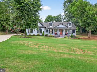 714 Arden Dr, Winder, GA 30680