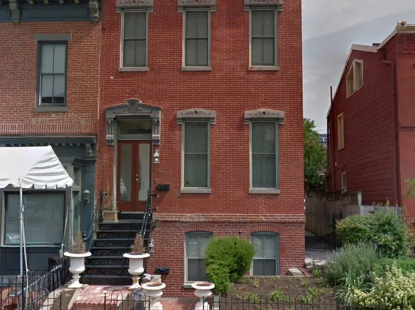 308 Independence Ave SE, Washington, DC 20003