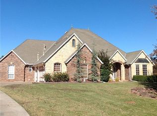 8411 Cardinal Ridge Dr, Edmond, OK 73034