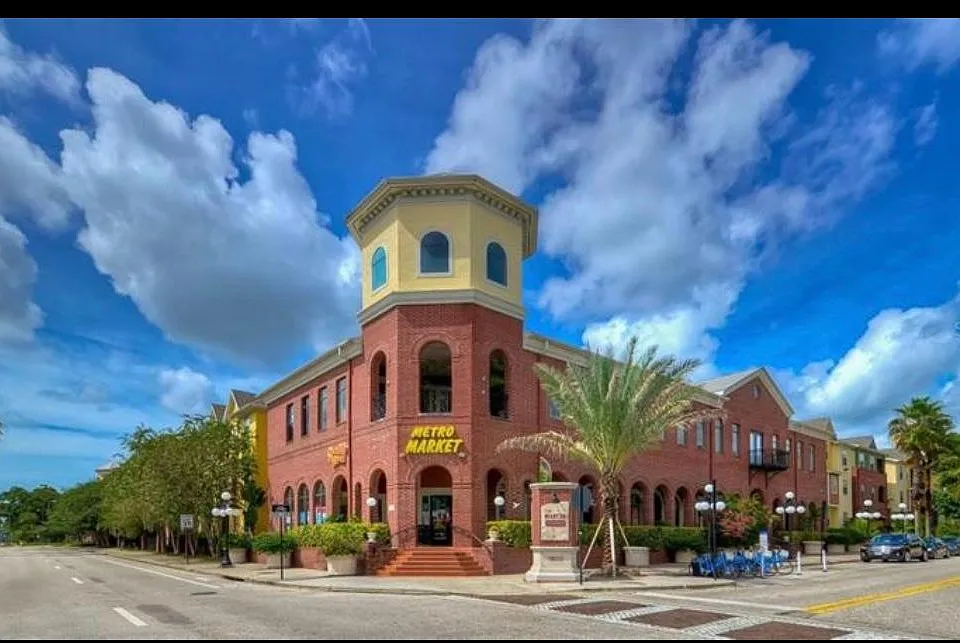1810 E Palm Ave #1114