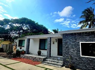 14900 NW 9th Ct, Miami, FL 33168