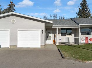 717 W Centre St #2, Vulcan, AB T0L 2B0