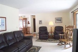 5th image of 811 Linda Ln