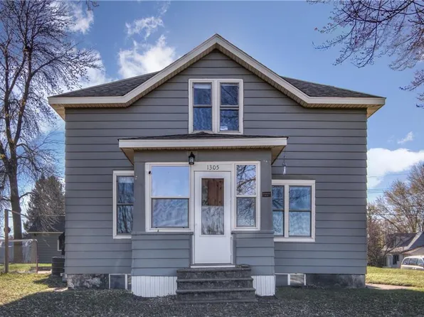 1305 Warren Street, Chippewa Falls, WI 54729