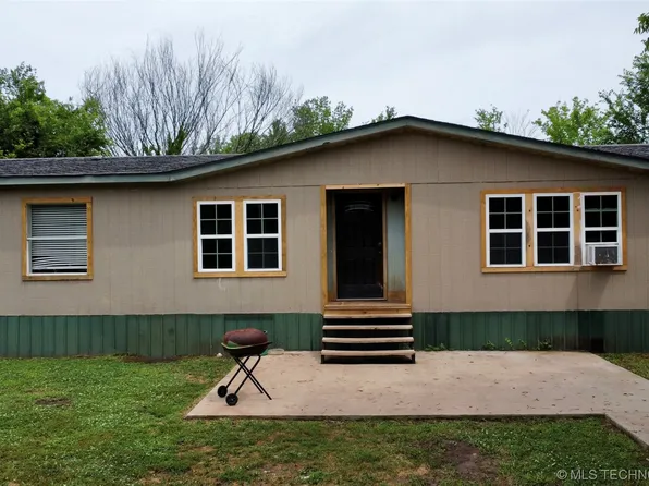 350 W 1st St NE, Pawnee, OK 74058