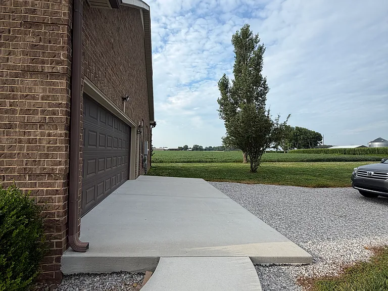 584 A Petty Rd — Photo 19