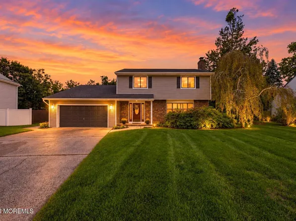 253 Constitution Avenue, Toms River, NJ 08753