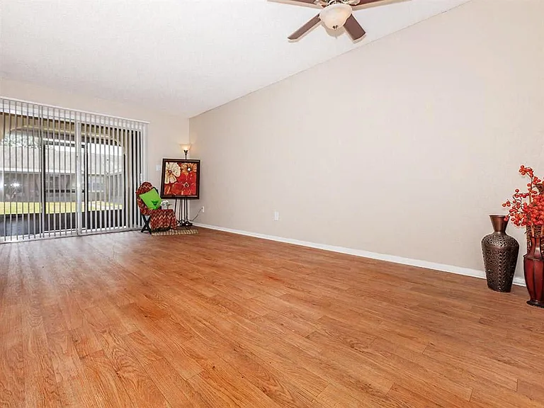 5953 Curry Ford Rd — Photo 24