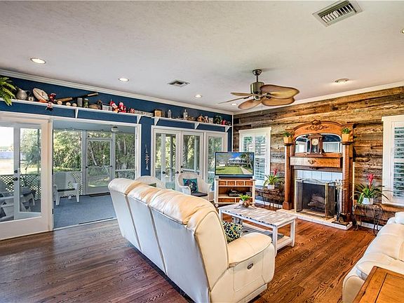 5th image of 33611 E Lake Joanna Dr