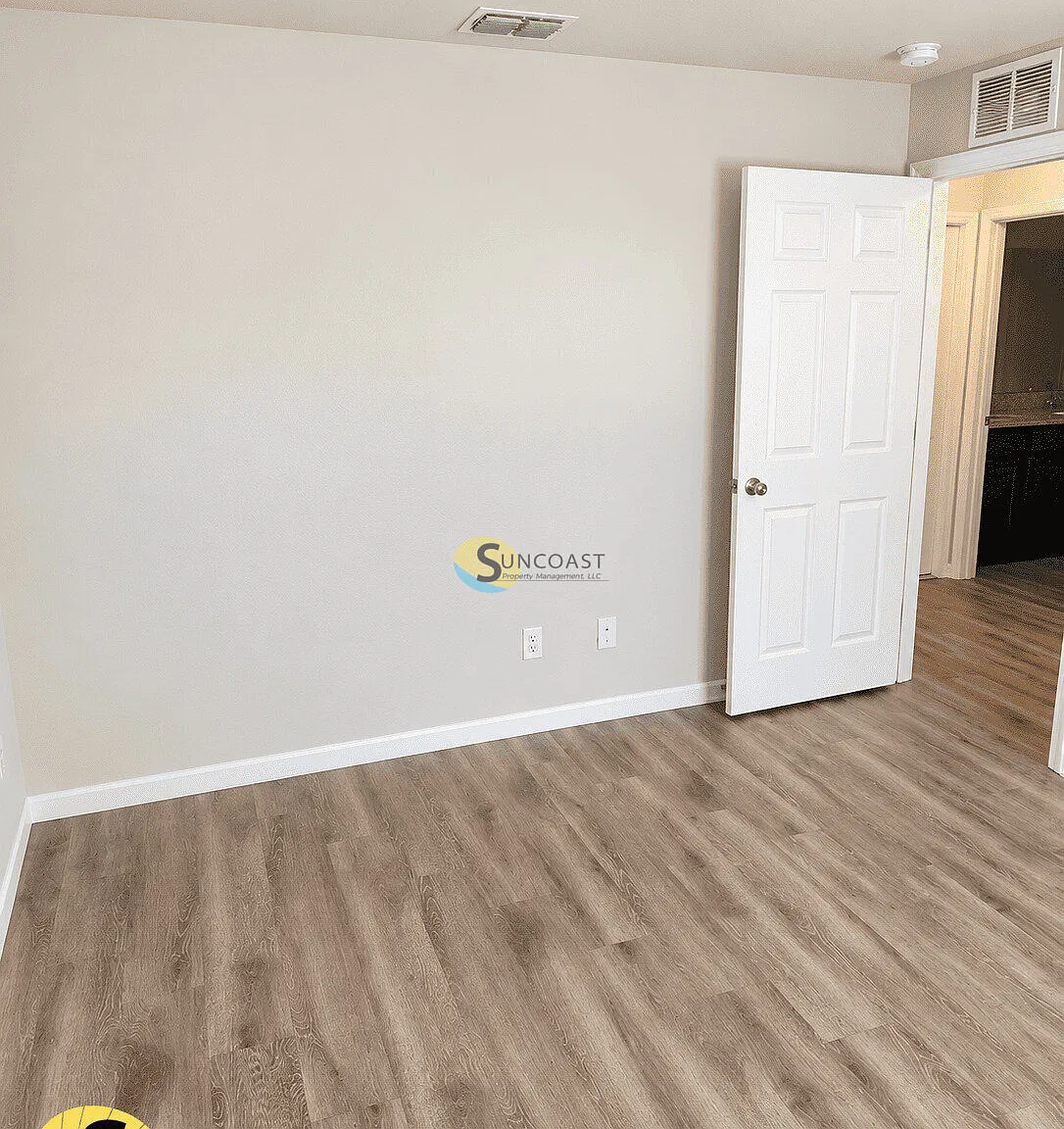 Beautiful 4BR/2BA Home in Cape Coral — Photo 2