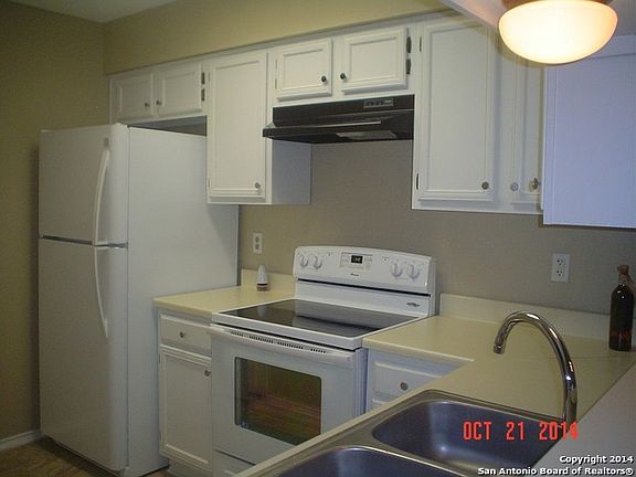 5th image of 11839 Parliament Dr #1521