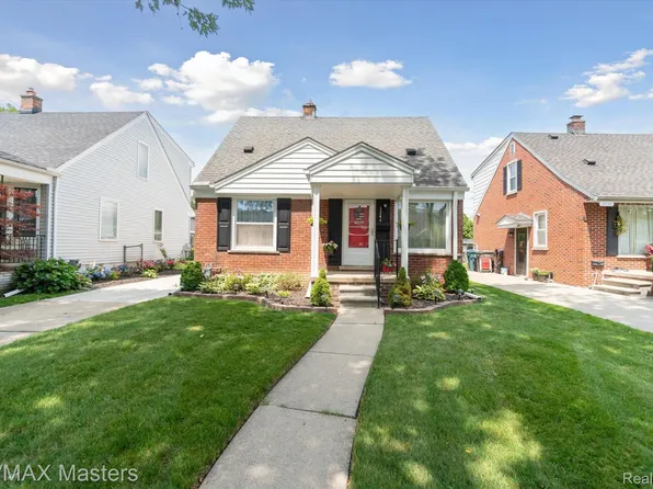 3244 Croissant St W, Dearborn, MI 48124