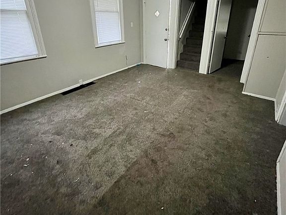 5th image of 2919 E 64th St