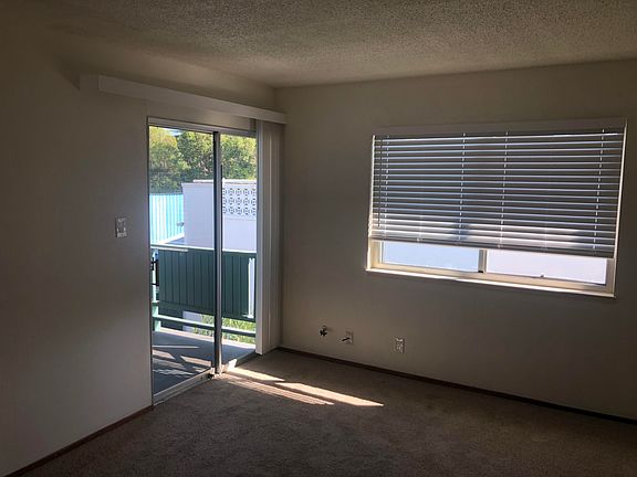 4th image of 736 Smalley Ave APT 7