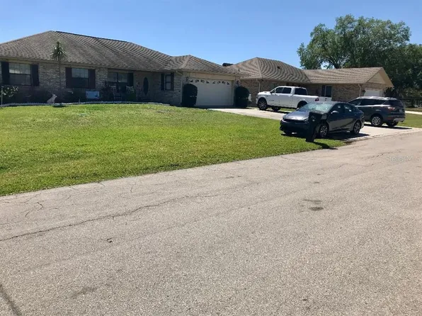 1629 Juno Trl, Astor, FL 32102