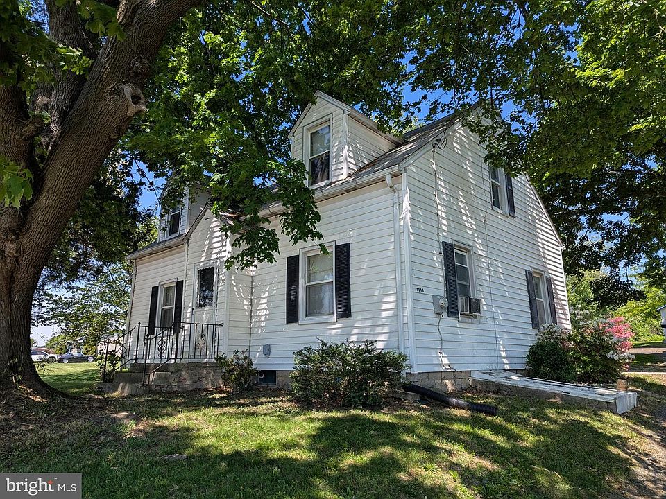 1st image of 2215 Ady Rd