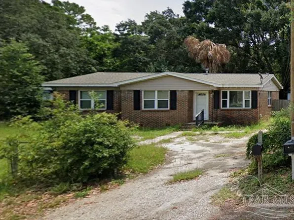 7568 Graves Rd, Pensacola, FL 32514