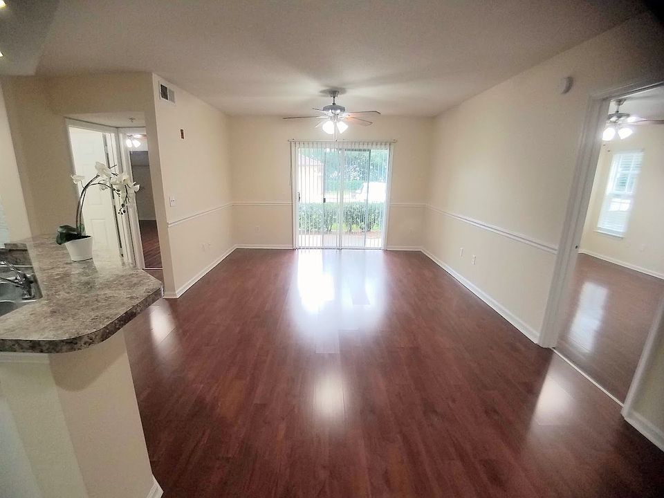 1st image of 12512 Crest Springs Ln APT 1111